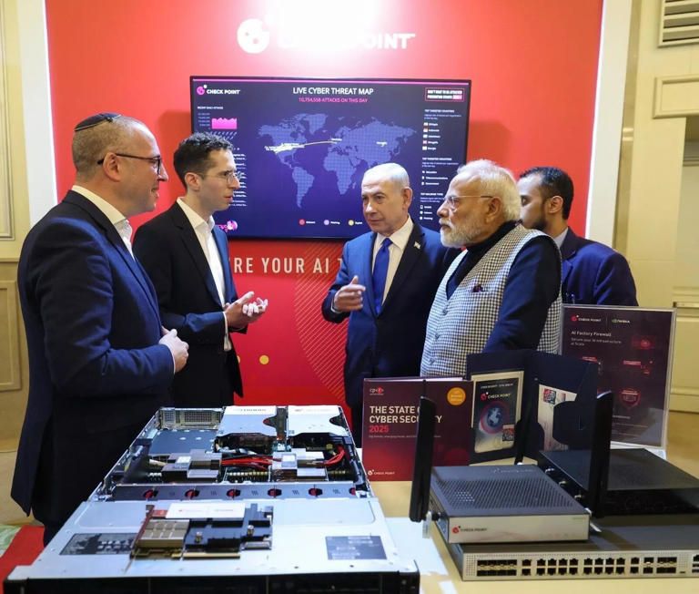 PM मोदी के भाषण के बाद क्या कह रहे इजरायली एक्सपर्ट?