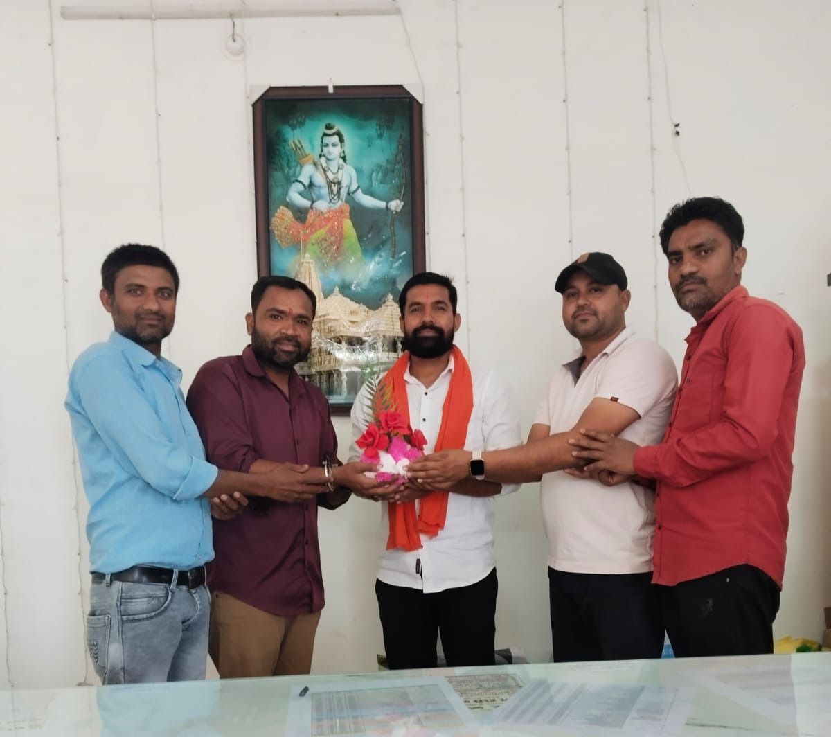 भाजपा ने गोरेलाल यादव को पिछड़ा वर्ग मोर्चा संडी का मंडल अध्यक्ष नियुक्त किया, कार्यकर्ताओं ने दी बधाई