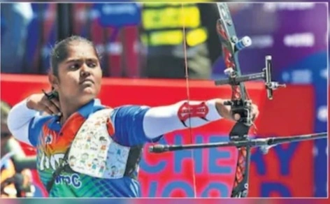 17 साल की कुमकुम मोहाद ने रचा इतिहास, शूटआउट में जीता गोल्ड