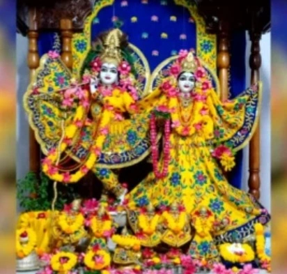 कृष्ण भक्ति में रंगी राजधानी, मंदिरों में उमड़ी श्रद्धालुओं की भीड़