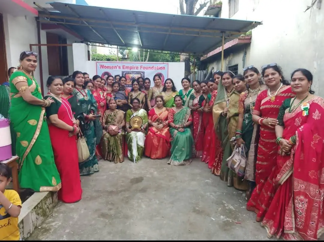 वूमेन्स एंपायर फाउंडेशन द्वारा मनाया गया  सावन महोत्सव एवं तीज मिलन